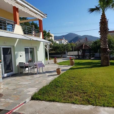 Nautilus Guest House Nea Iraklitsa Ngoại thất bức ảnh