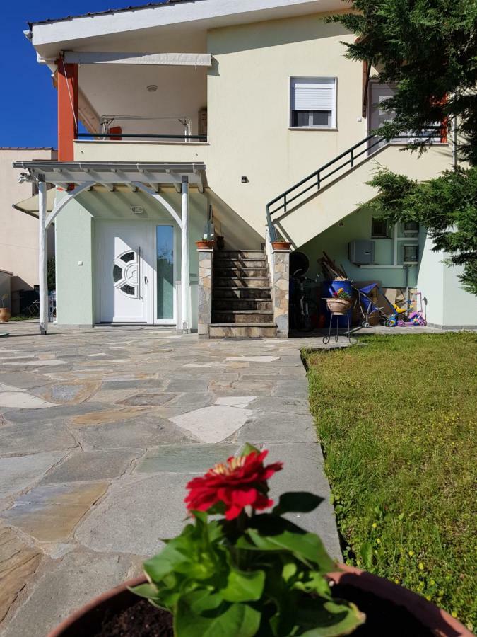 Nautilus Guest House Nea Iraklitsa Ngoại thất bức ảnh