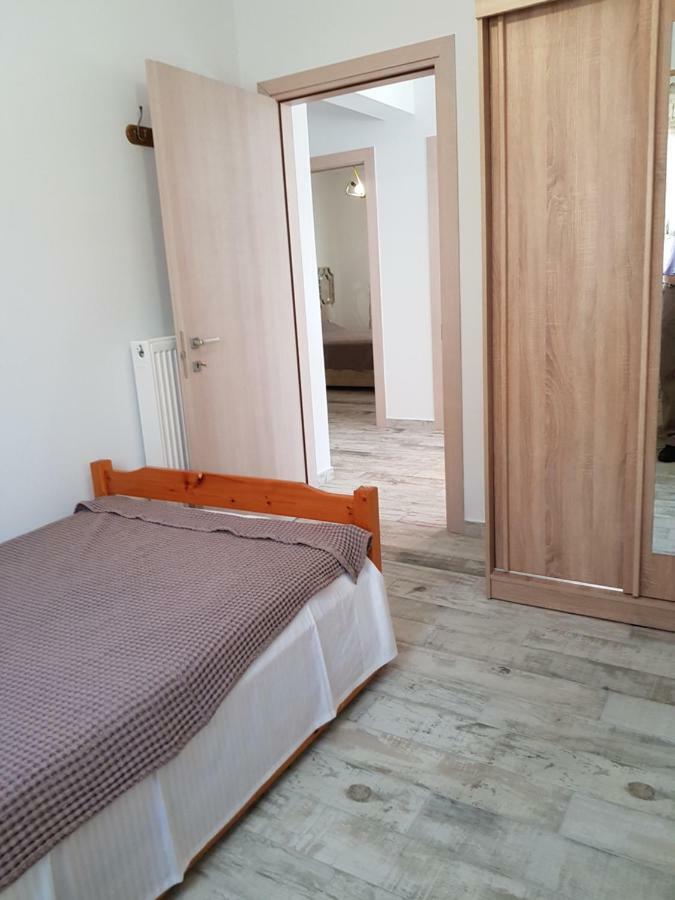 Nautilus Guest House Nea Iraklitsa Ngoại thất bức ảnh