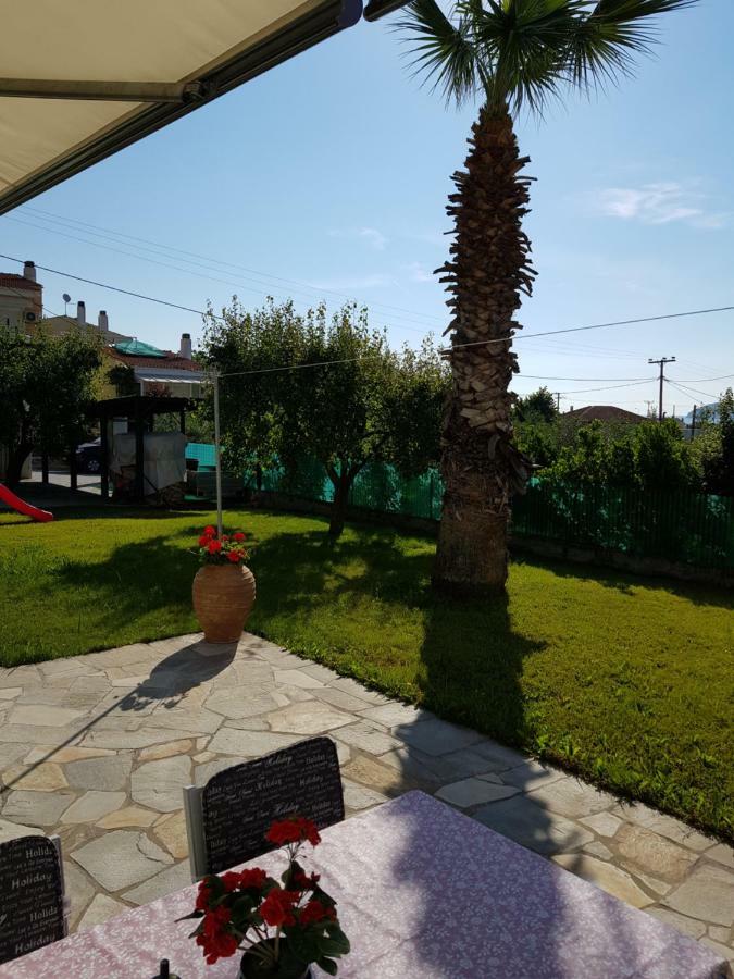 Nautilus Guest House Nea Iraklitsa Ngoại thất bức ảnh